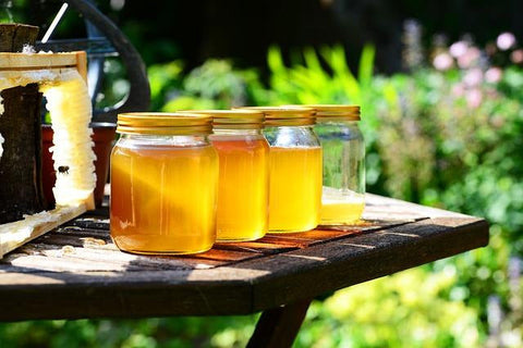 5 rețete pentru frumusețe, pe bază de miere